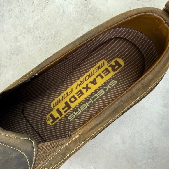 Skechers Superior Gains Brown Leather Slip On Shoes Loafer 63697 Mens Size 12 - Picture 9 of 10